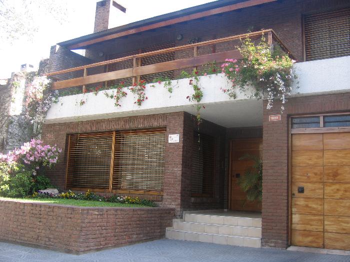 CHALET en DOS PLANTAS Ciudad del Libertador General José de San Martín, San Martín, Buenos Aires