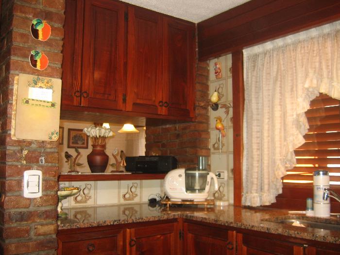 CHALET en DOS PLANTAS Ciudad del Libertador General José de San Martín, San Martín, Buenos Aires — foto 4