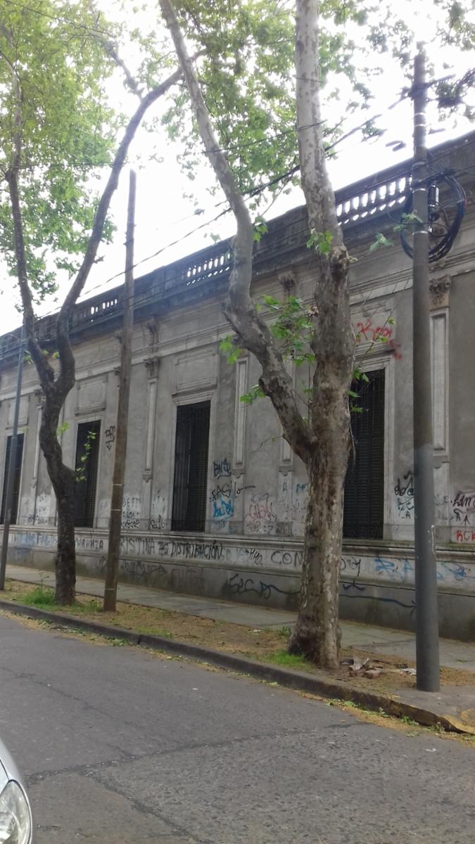 IMPONENTE LOTE A DEMOLER SAN MARTIN CENTRO A METROS DE LA PLAZA SAN MARTIN — foto 3
