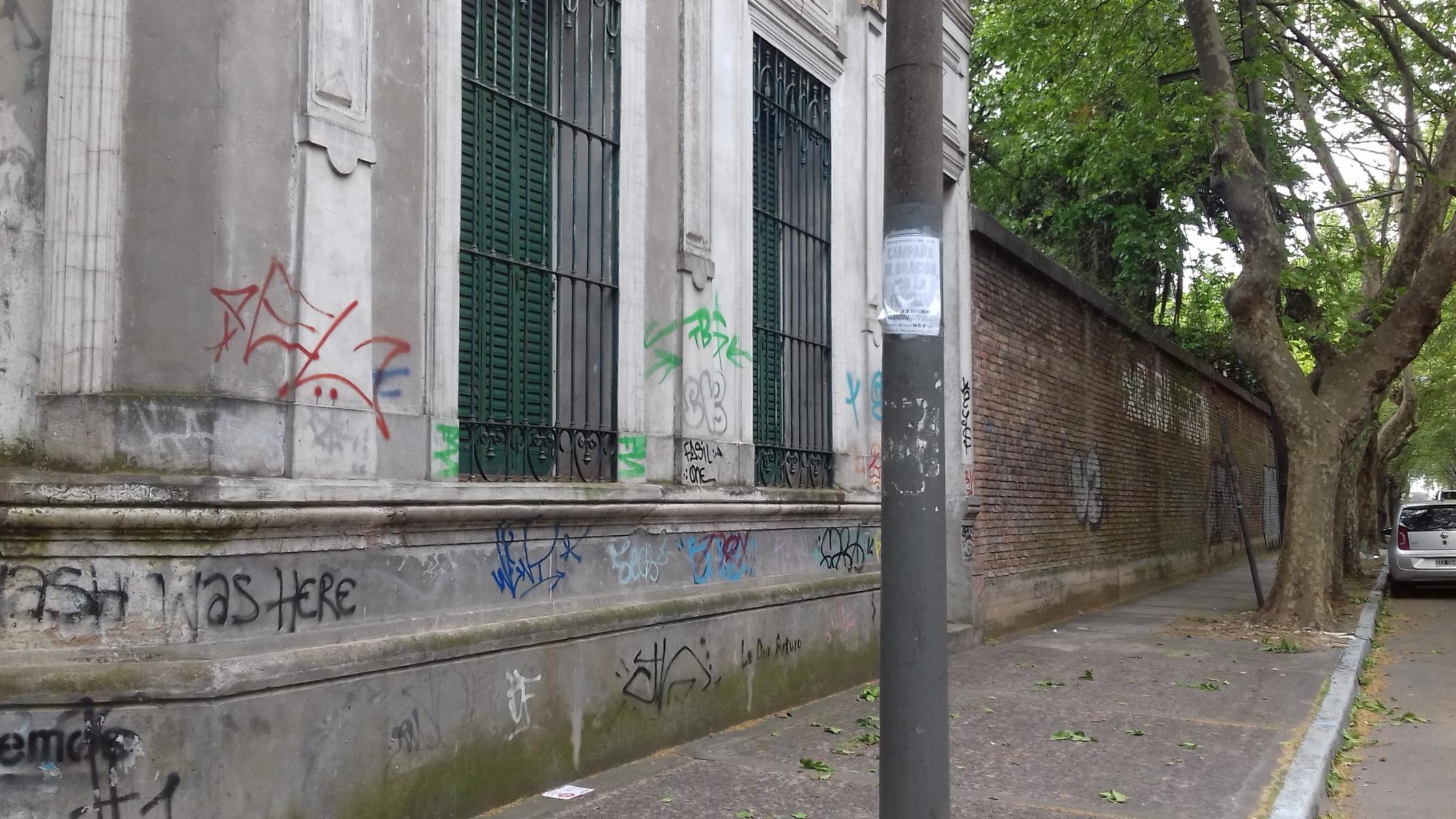IMPONENTE LOTE A DEMOLER SAN MARTIN CENTRO A METROS DE LA PLAZA SAN MARTIN — foto 5