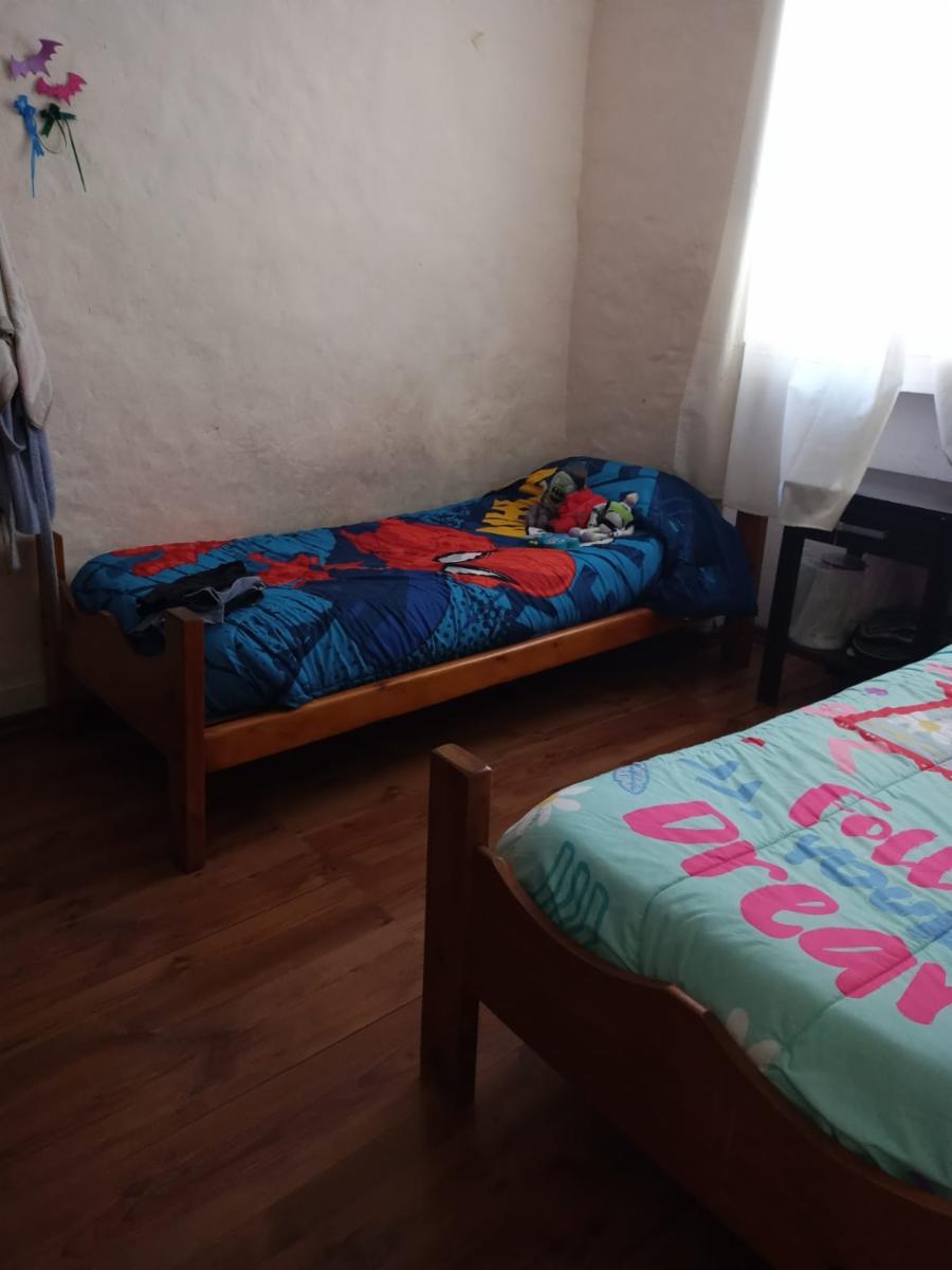 CASA EN DOS PLANTAS — foto 10