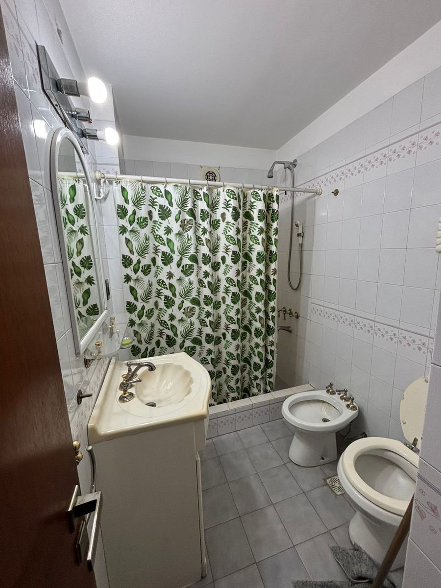 VENTA SAN MARTIN CENTRO Departamento 4 amb con cochera