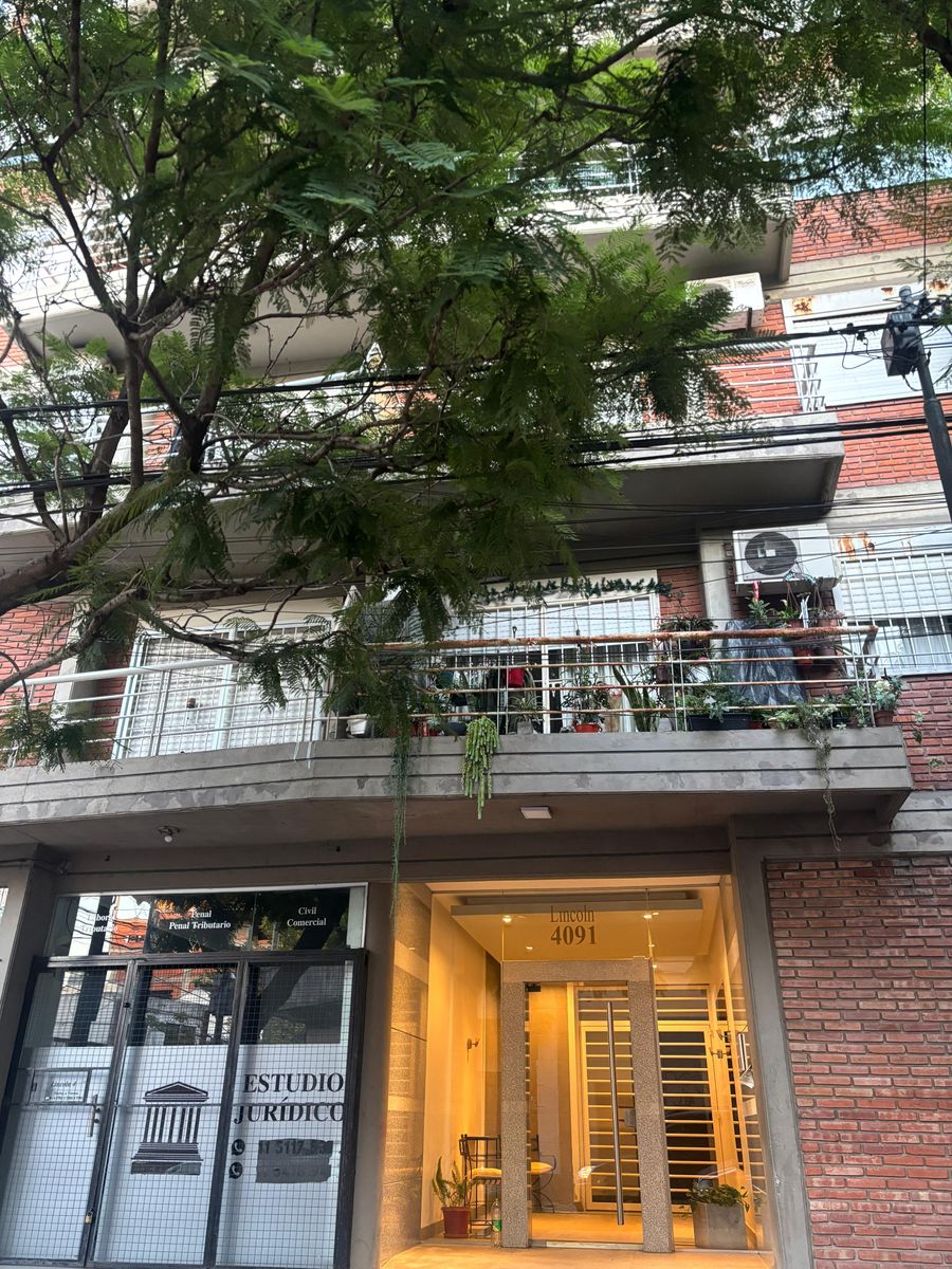 Venta Departamento 3 amb con cocheras San Martin ctro - 9