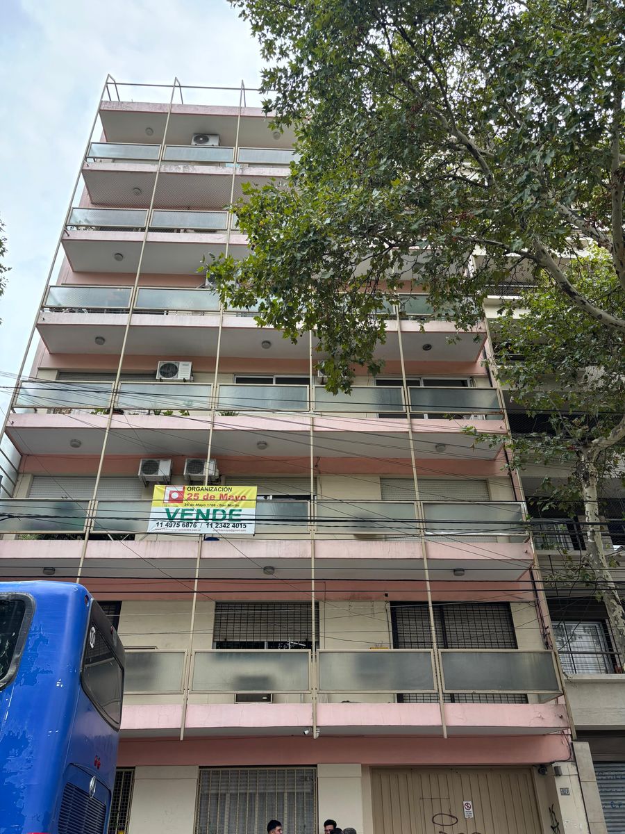 Venta Departamento 4 Amb con cochera San Martin