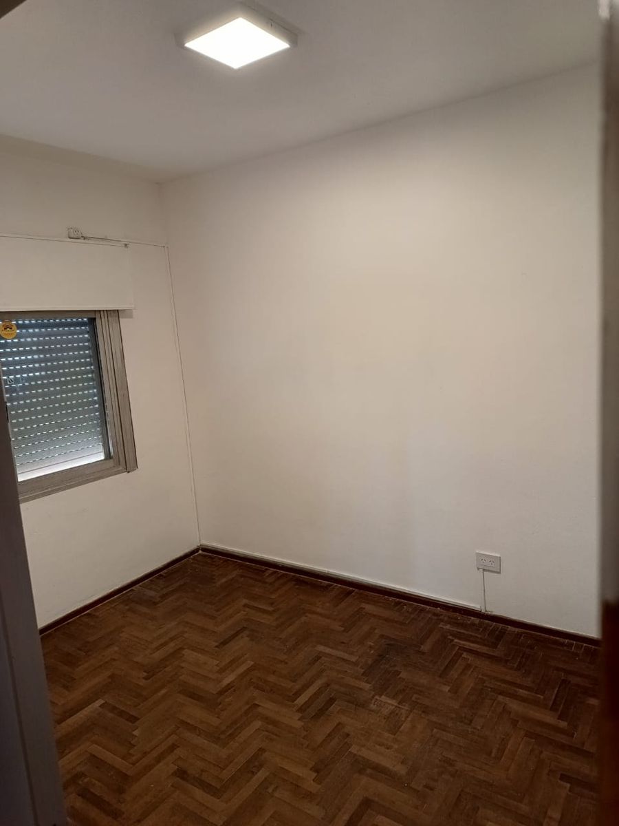 PH 3 AMB. CON COCHERA ,1 PISO X ESCALERA CON JARDIN VIRREYES. GANDOLFO AL 2800 — foto 12