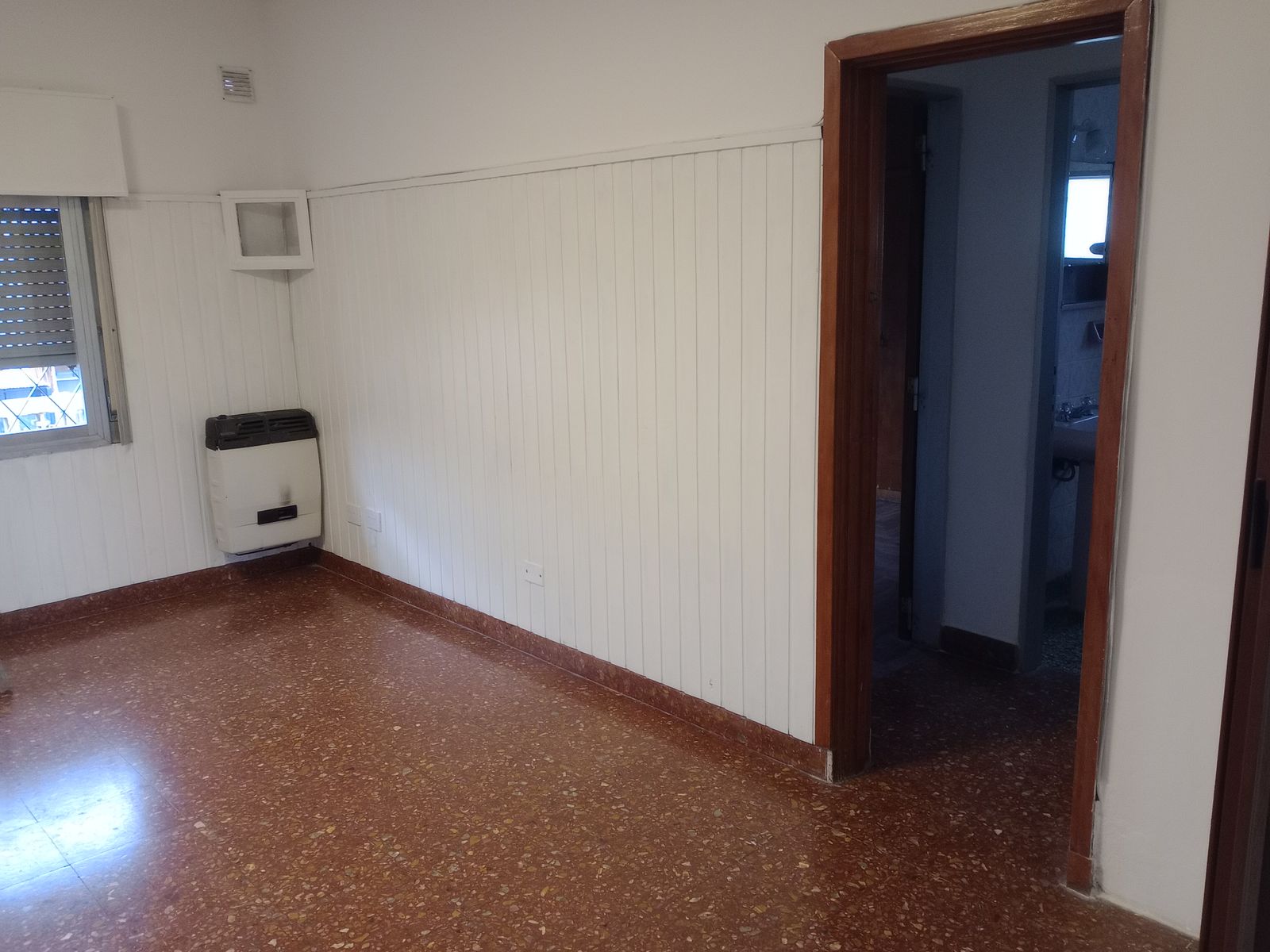 PH 3 AMB. CON COCHERA ,1 PISO X ESCALERA CON JARDIN VIRREYES. GANDOLFO AL 2800 - 33