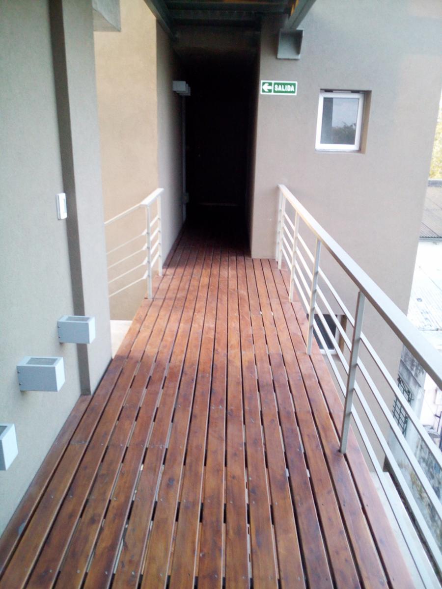 DEPTO 40 MTS AMPLIO DIVISIBLE CON BALCON SAN FERNANDO . BELGRANO 547 - 6