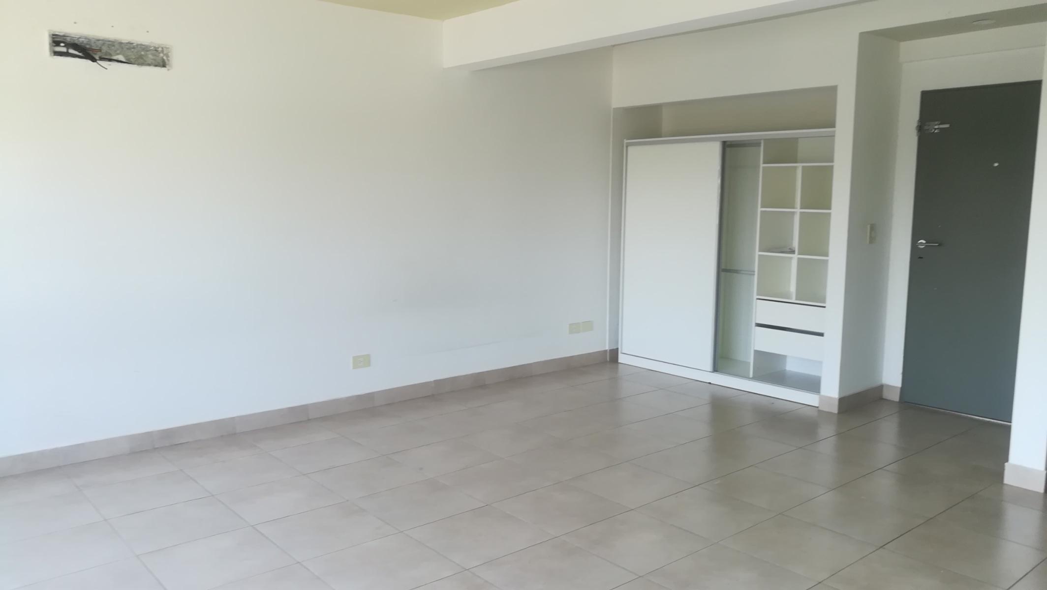 DEPTO 40 MTS AMPLIO DIVISIBLE CON BALCON SAN FERNANDO . BELGRANO 547 - 32