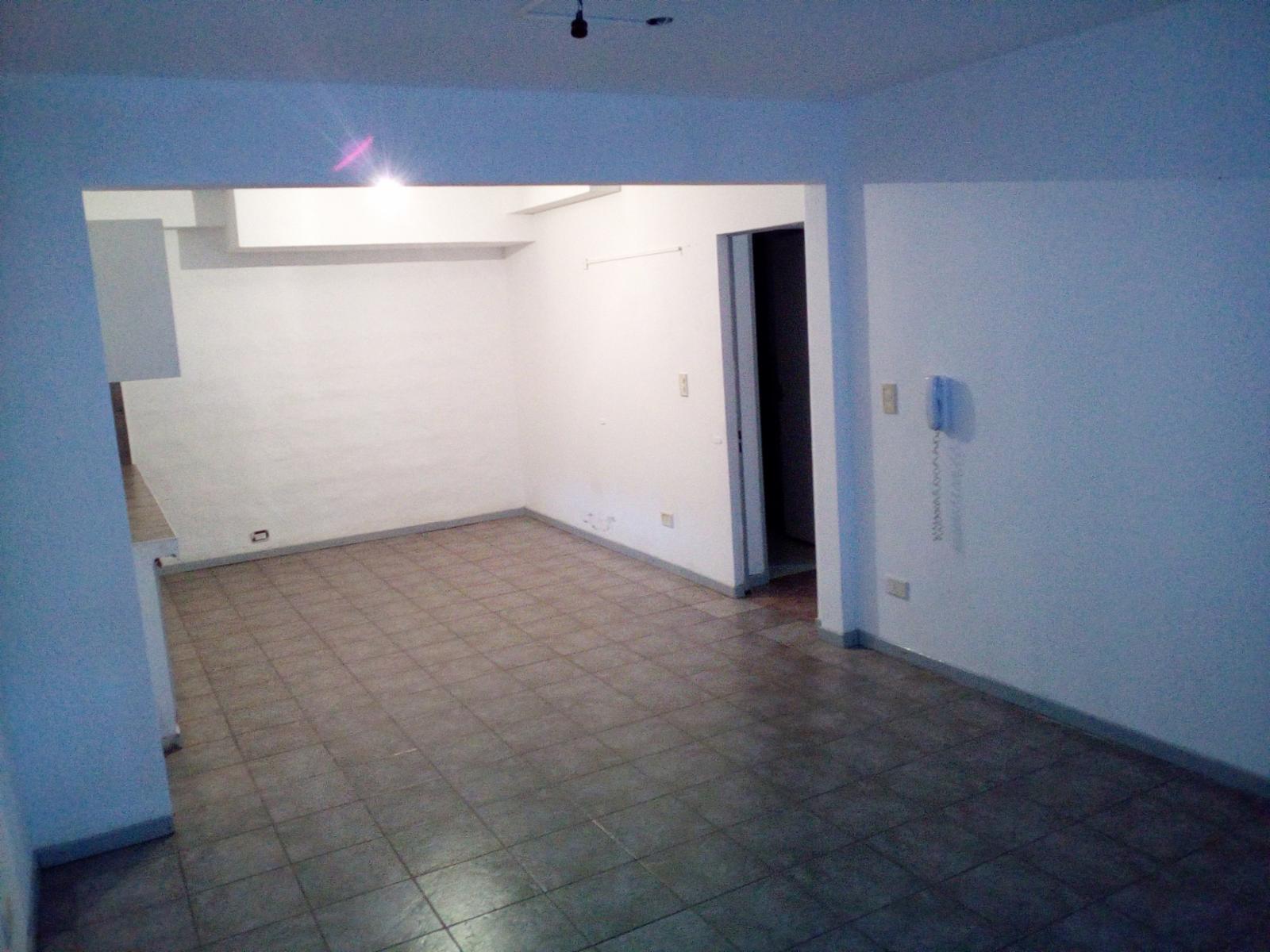 DEPARTAMENTO 3 AMB PLANTA BAJA CON PATIO , COCHERA. TIGRE MAIPU 313 COMPLEJO CON PISCINA - 27