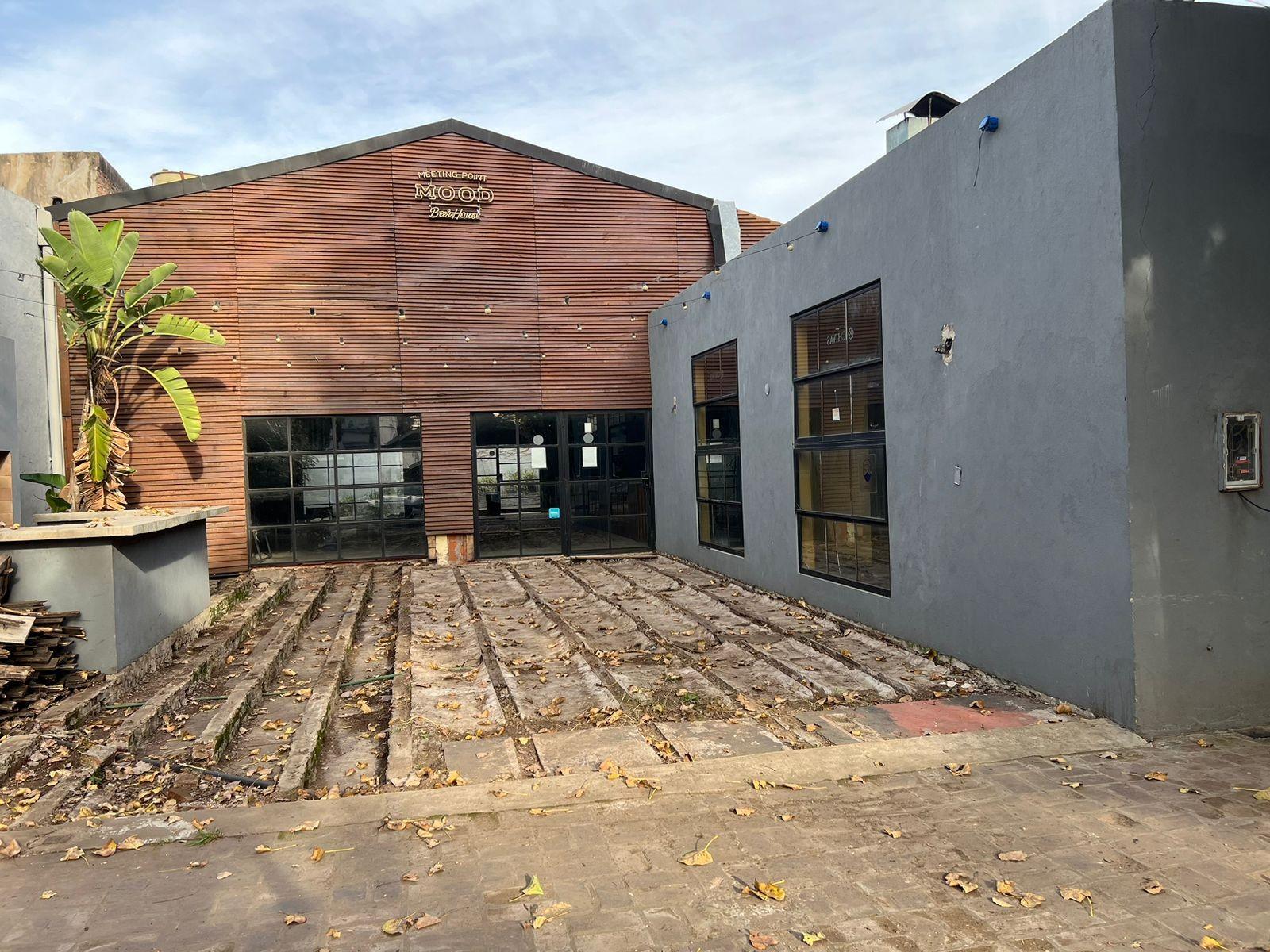 EXCELENTE LOCAL EN VENTA DE 433 MTS, EN EL BAJO DE SAN ISIDRO , CUB: 314 MTS, FRENTE: 15.60 X 31MTS — foto 9