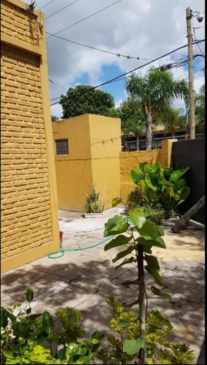 CASA ENESQUINA 3/4 AMB CON COCHERA LINIERS 1800 TIGRE - 4