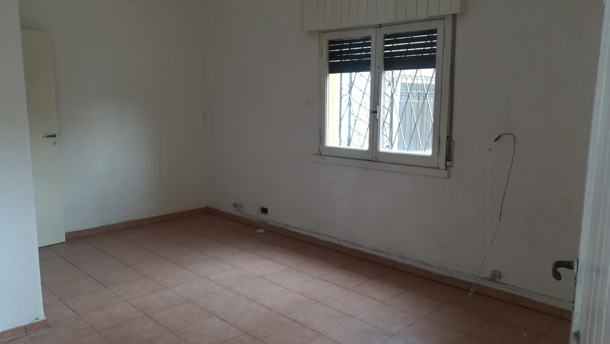 CASA ENESQUINA 3/4 AMB CON COCHERA LINIERS 1800 TIGRE - 9