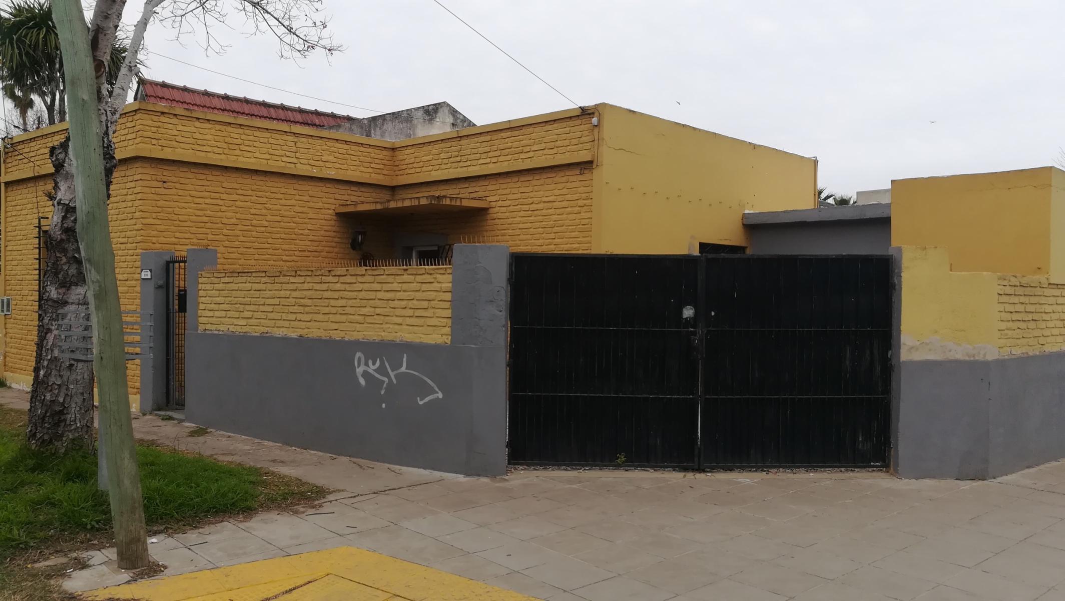 CASA ENESQUINA 3/4 AMB CON COCHERA LINIERS 1800 TIGRE - 24