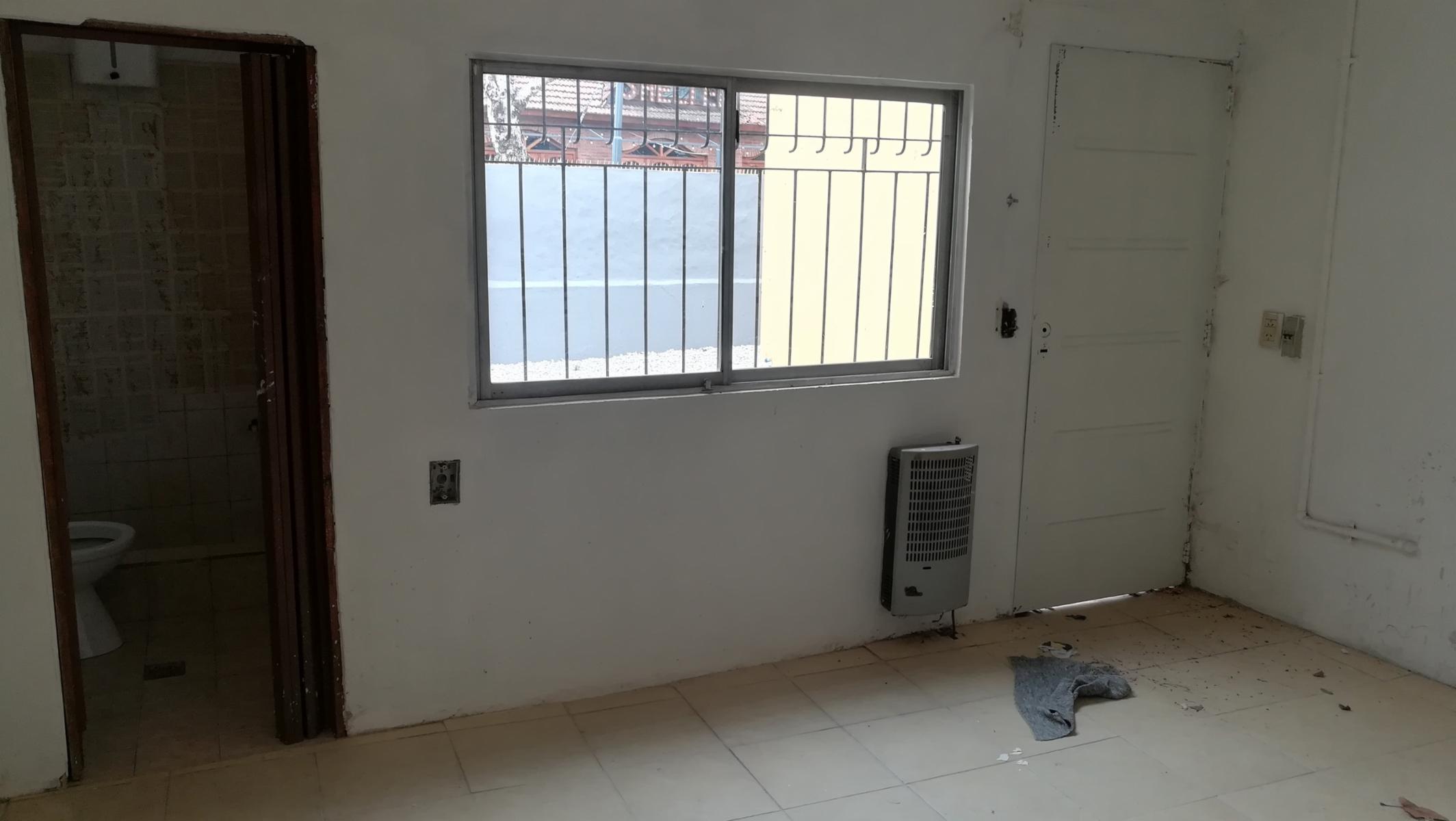CASA ENESQUINA 3/4 AMB CON COCHERA LINIERS 1800 TIGRE - 26