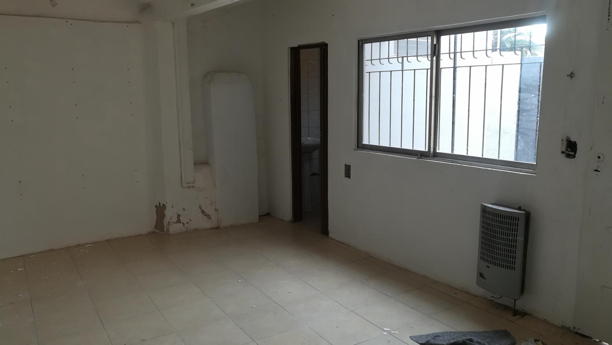 CASA ENESQUINA 3/4 AMB CON COCHERA LINIERS 1800 TIGRE - 36