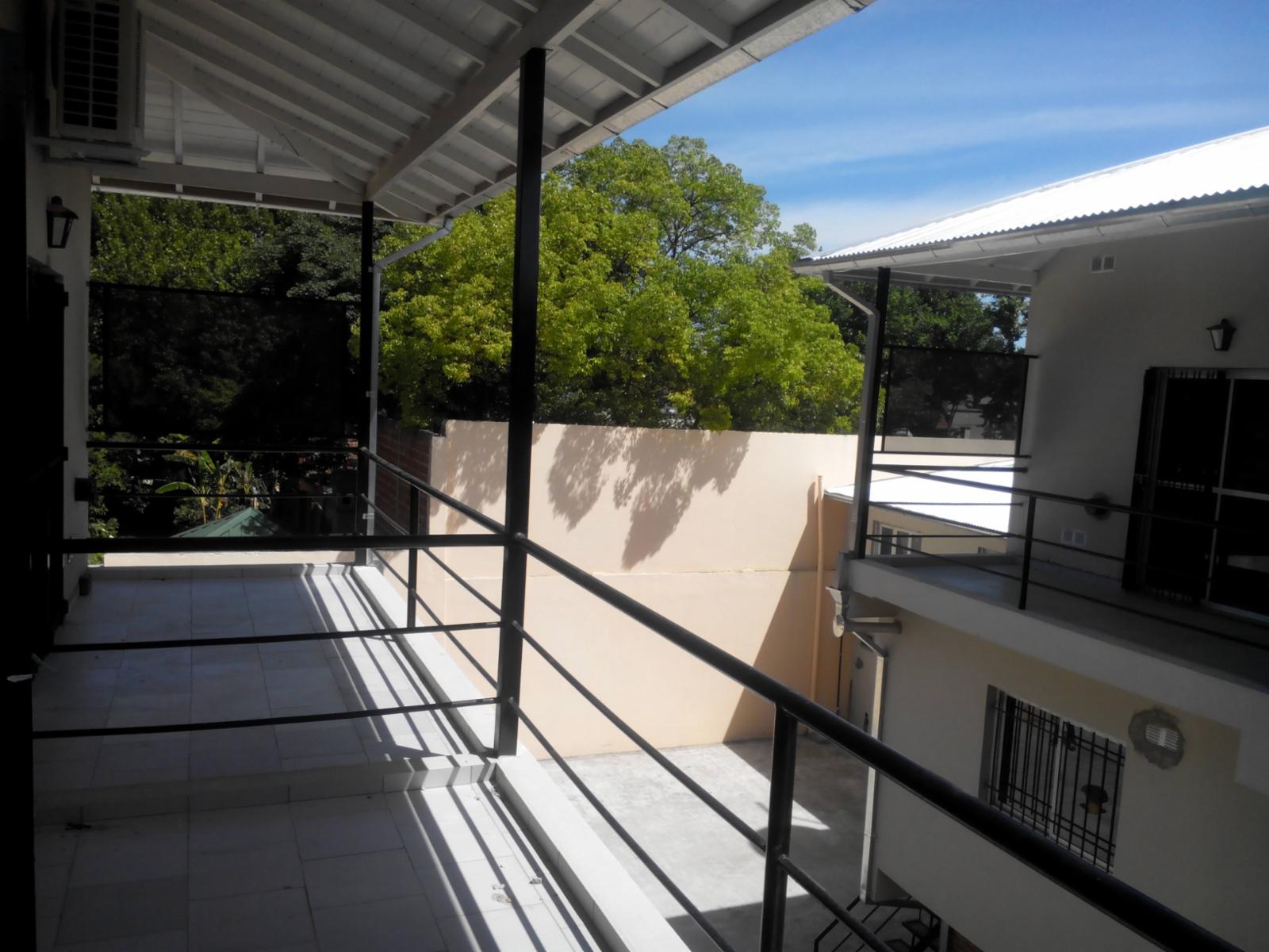 DEPTO 2 AMB.TIPO LOFT CON COCHERA , COMPLEJO CON PISICINA 2 PISO POR ESCALERA.SIN EXPENSAS NI ABL - 5