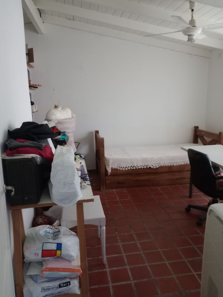 CASA DE 5 AMBIENTES CON QUINCHO Y PILETA Y LOCAL AL FRENTE . BECCAR SAN ISIDRO , BRASIL 700 — foto 12