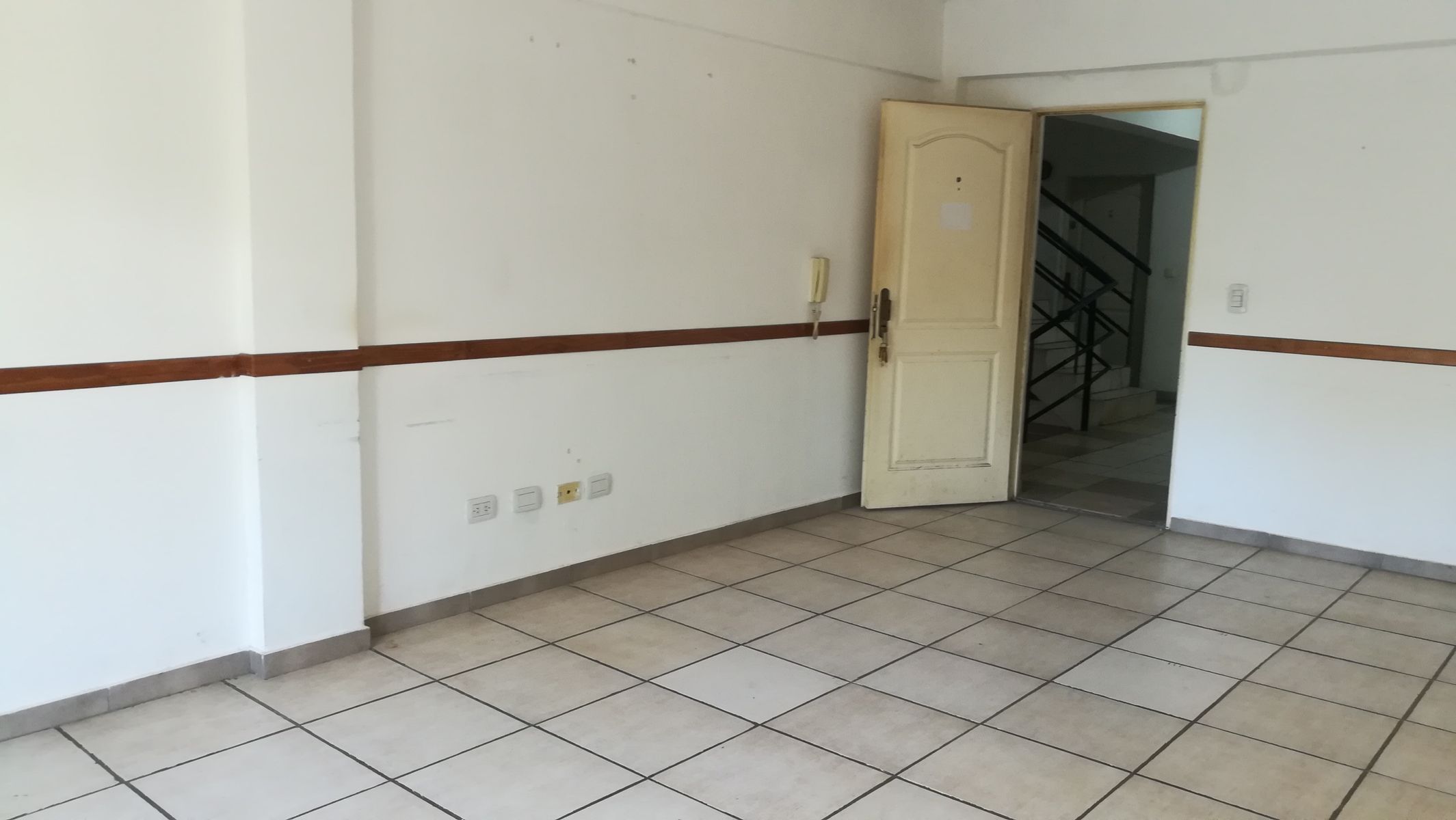 DEPARTAMENTO 3 AMB. CON COCHERA SIN EXPENSAS COMPLEJO CON PISCINA Y PARRILLAS - 6