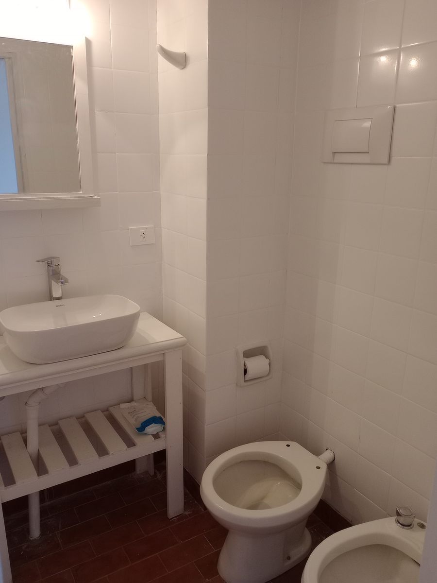 DEPARTAMENTO 2 AMB. CON COCHERA. SAN ISIDRO . - 2