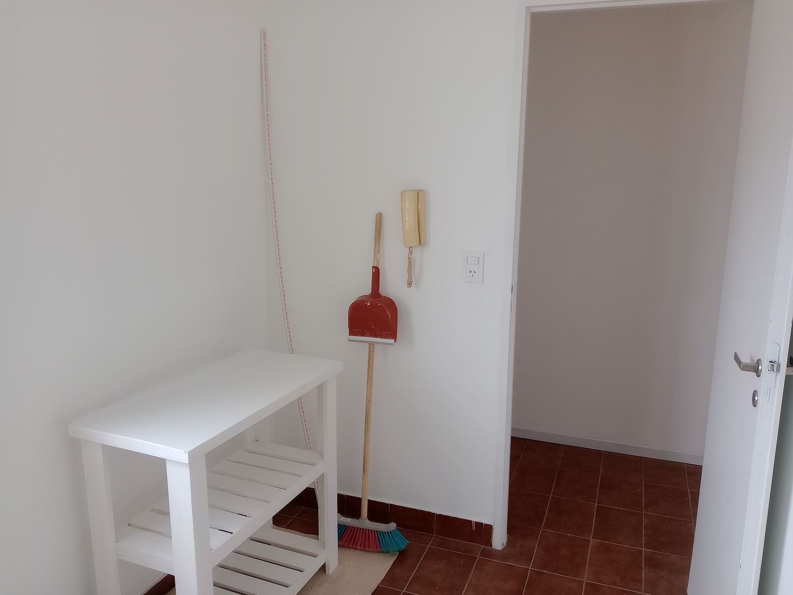 DEPARTAMENTO 2 AMB. CON COCHERA. SAN ISIDRO . - 13