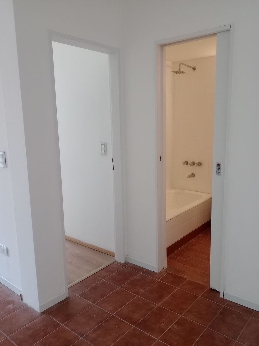 DEPARTAMENTO 2 AMB. CON COCHERA. SAN ISIDRO . - 15