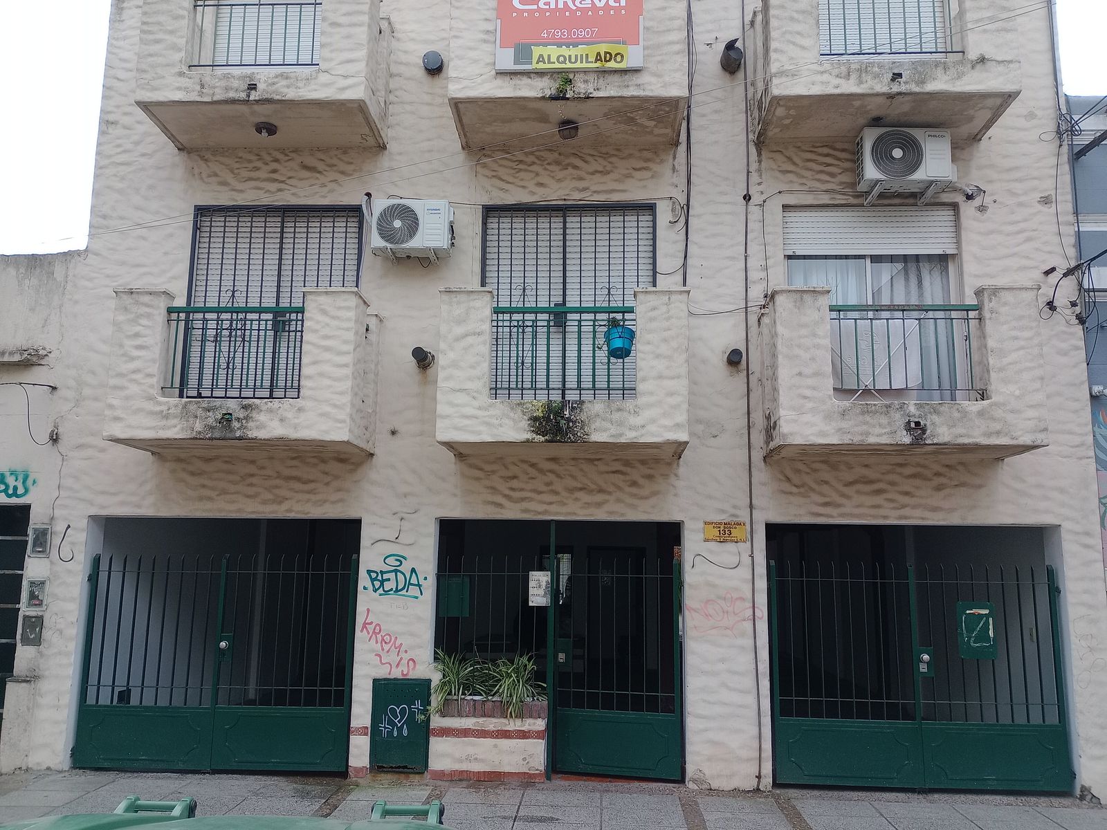 DEPARTAMENTO 2 AMB. CON COCHERA. SAN ISIDRO . - 27