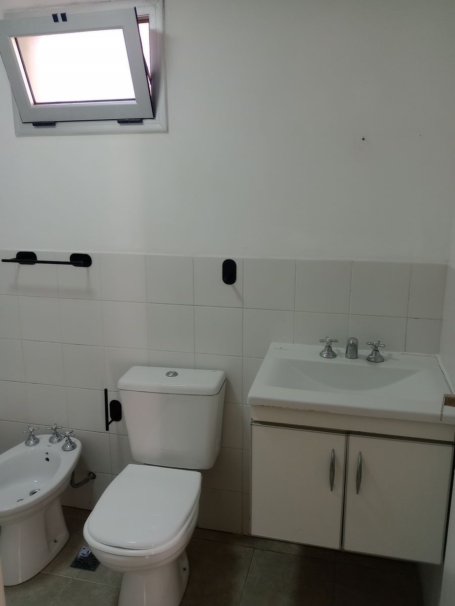 EXCELENTE DEPARTAMENTO DE 3 AMB CON COCHERA CENTRO DE SAN FERNANDO — foto 5