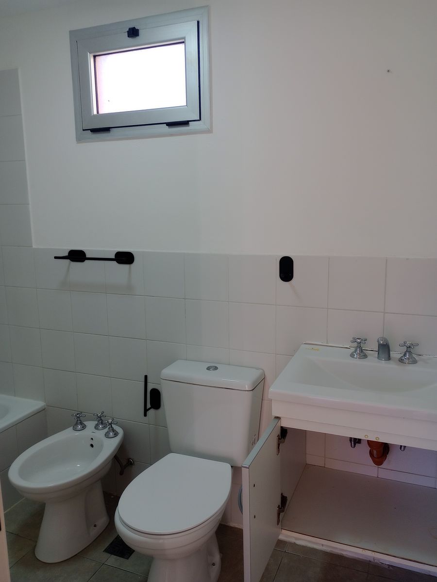 EXCELENTE DEPARTAMENTO DE 3 AMB CON COCHERA CENTRO DE SAN FERNANDO — foto 13
