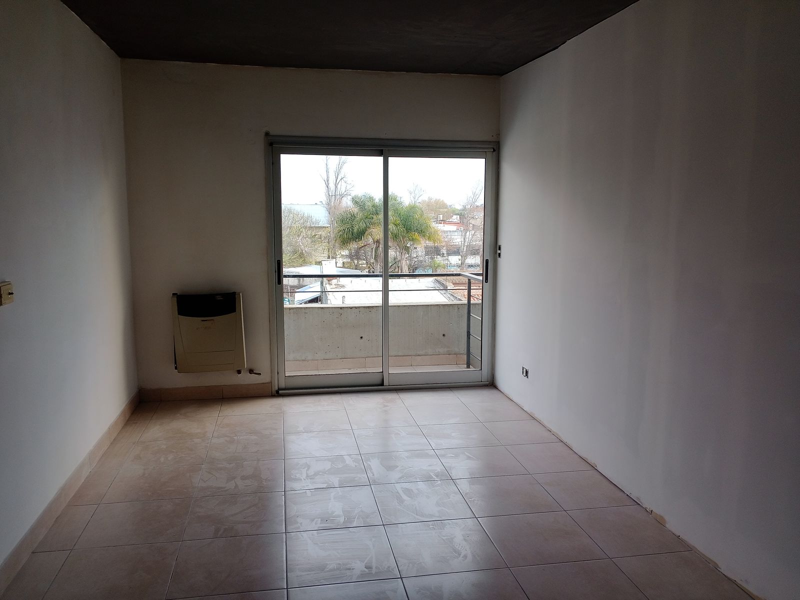 DEPTO 2 AMBIENTES CON BALCON SAN FERNANDO . BELGRANO 547 - 2