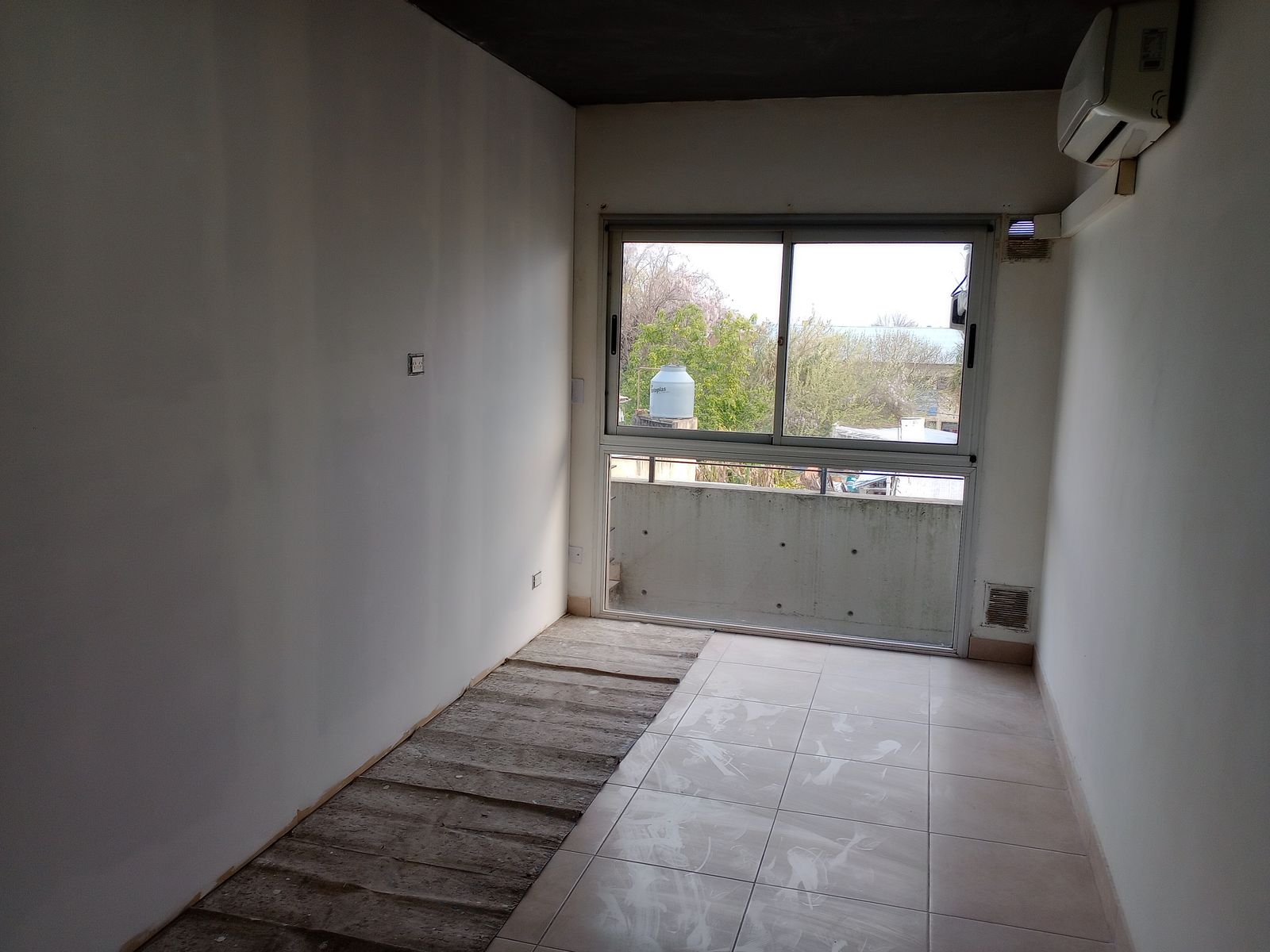 DEPTO 2 AMBIENTES CON BALCON SAN FERNANDO . BELGRANO 547 - 6