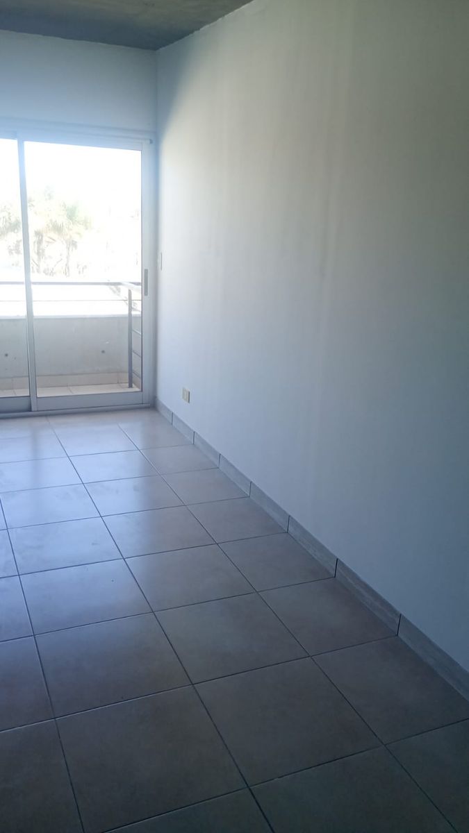 DEPTO 2 AMBIENTES CON BALCON SAN FERNANDO . BELGRANO 547 - 10