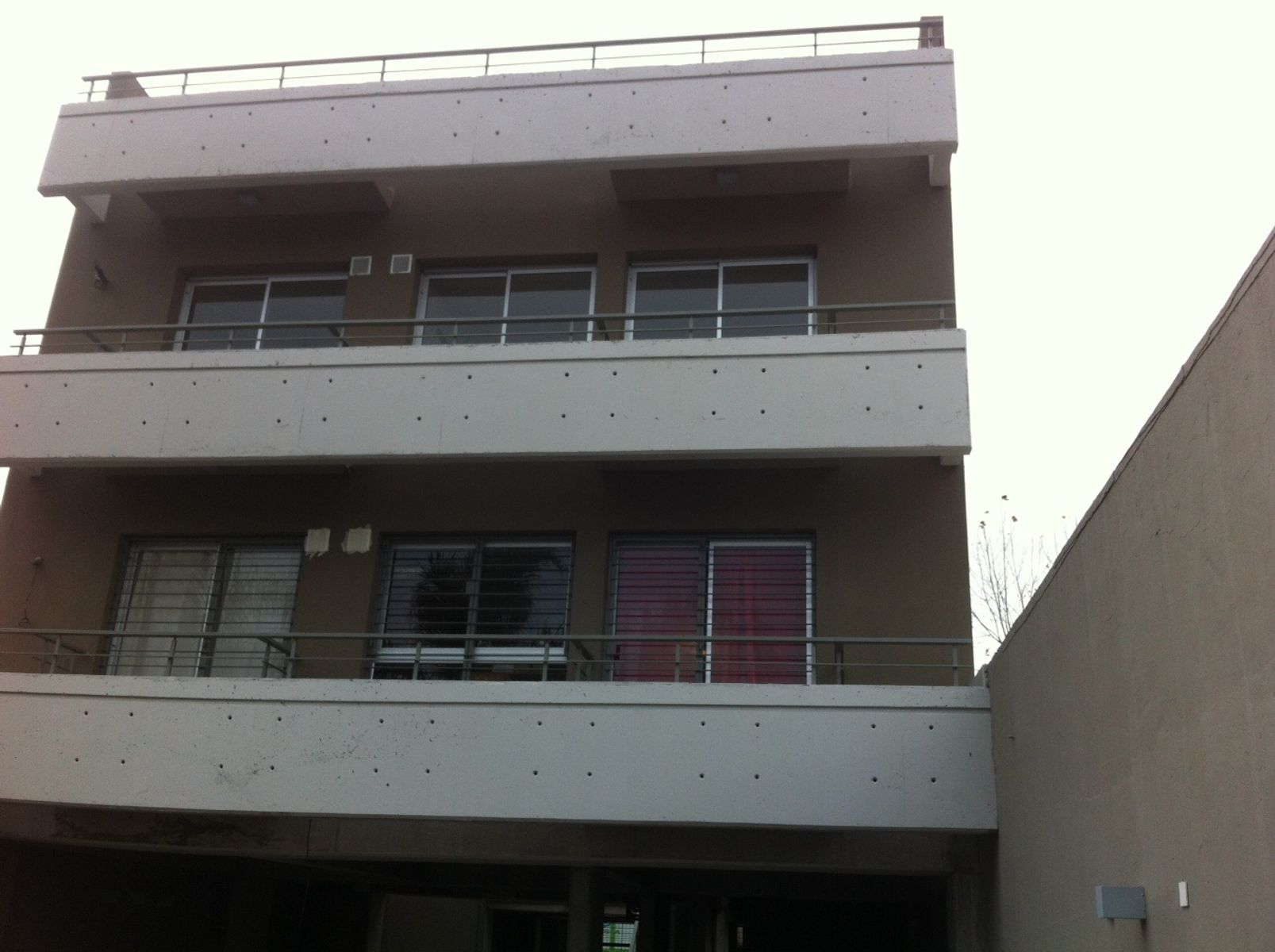 DEPTO 2 AMBIENTES CON BALCON SAN FERNANDO . BELGRANO 547 - 19