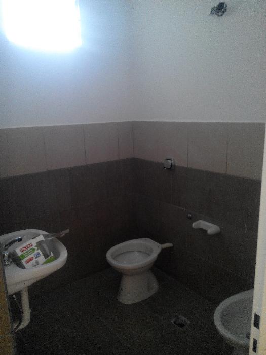 Departamento 3 AMB CON PATIO Y cochera. tigre. tacuari 255. todo incluido( no abona expensas. abl agua ) - 9