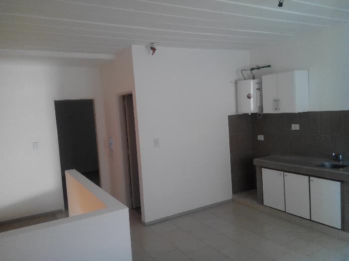 DEPARTAMENTO 2 AMB. 1 PISO. EN COMPLEJO CON PISCINA ,SIN EXPENSAS. NIABL TACUARI 255 , TIGRE - 7