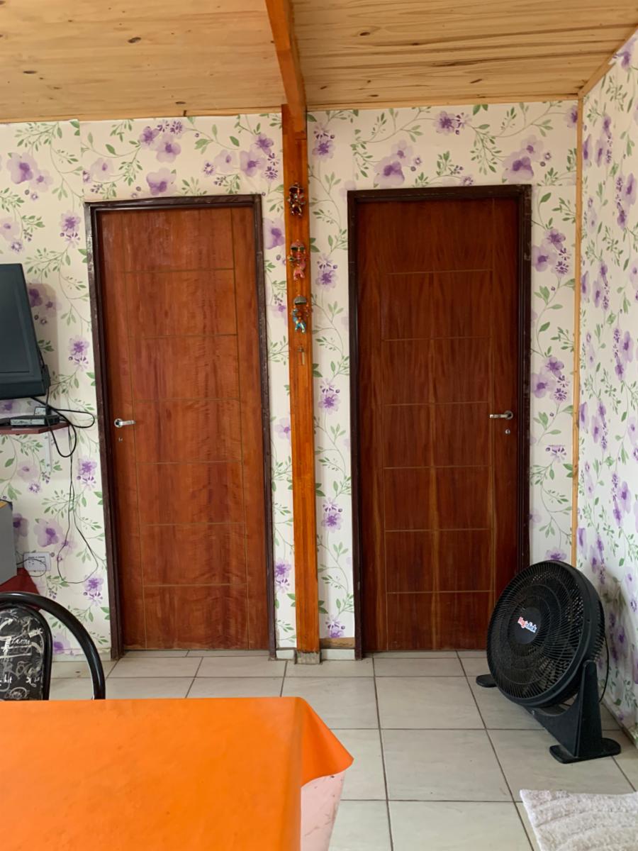 CASA CON PILETA EN ESTANCIA VIEJA — foto 2