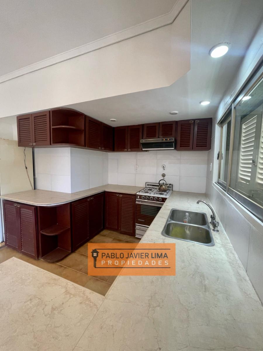 DEPTO TIPO CASA 3 AMB EN PRIMER PISO AL FRENTE EN CASEROS - TRES DE FEBRERO - 7