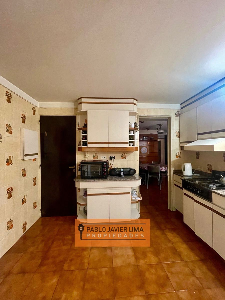 DEPTO 4 AMB - COCHERA CUBIERTA - CASEROS CENTRO - TRES DE FEBRERO — foto 12