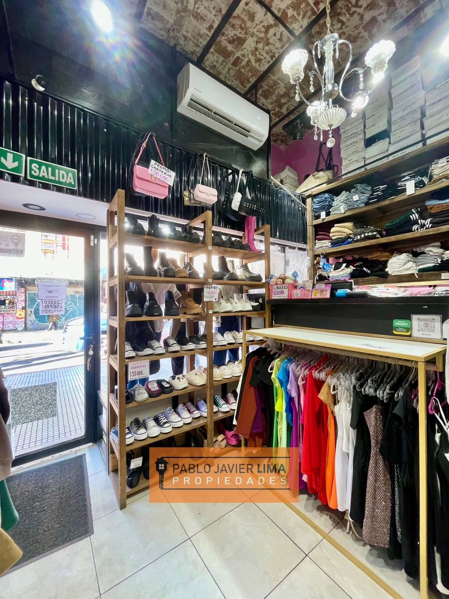 VENTA - FONDO DE COMERCIO - AYCOCA ROPA Y CALZADOS -CASEROSCENTRO-TRESDE FEBRERO — foto 2
