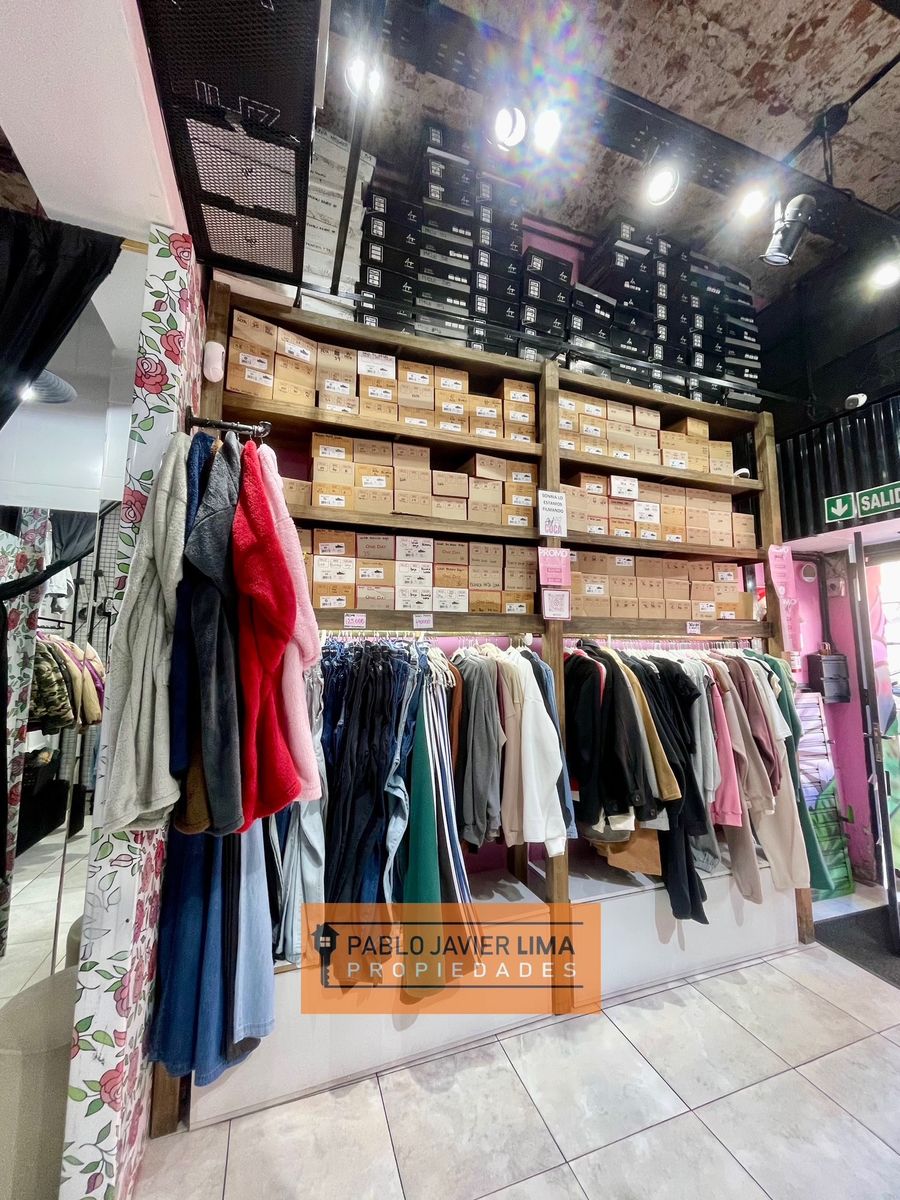 VENTA - FONDO DE COMERCIO - AYCOCA ROPA Y CALZADOS -CASEROSCENTRO-TRESDE FEBRERO — foto 4