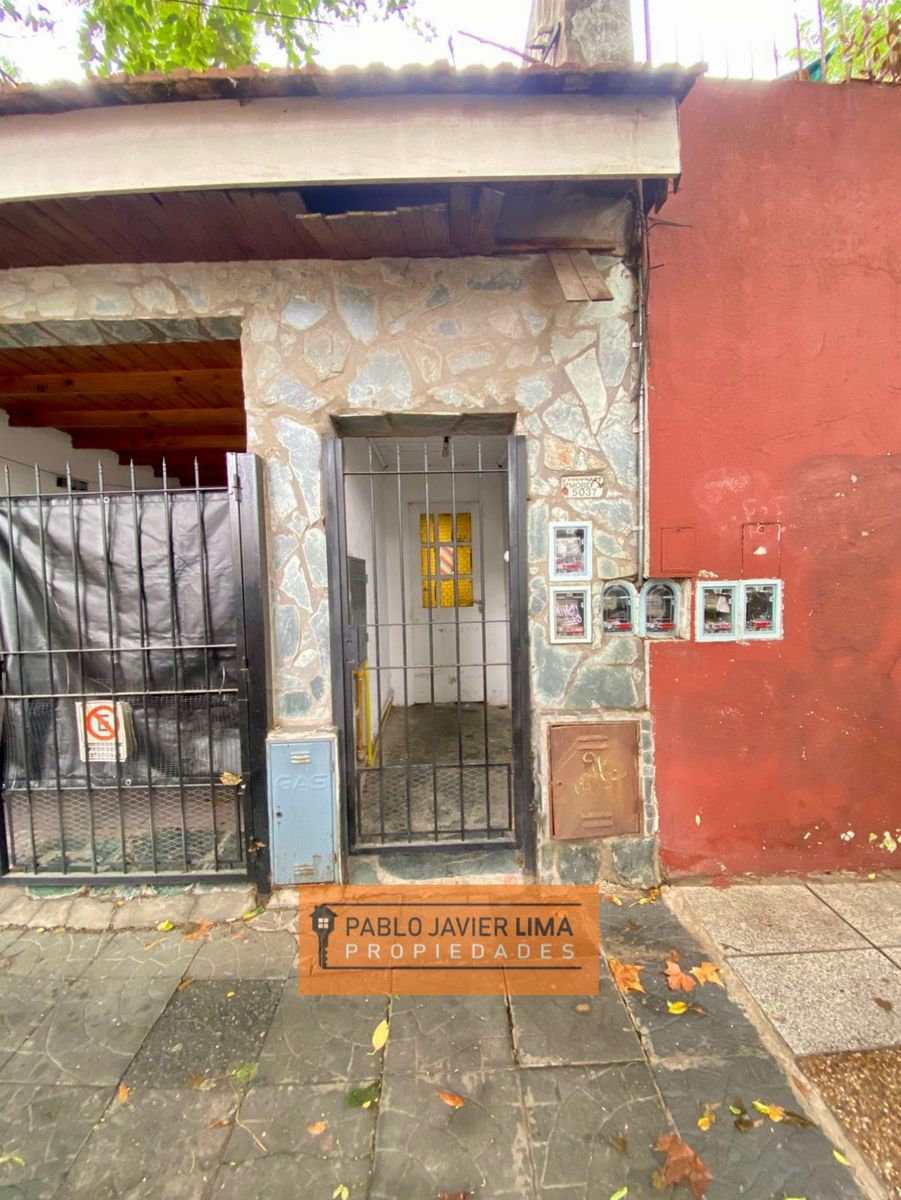 DEPTO TIPO DUPLEX - CASEROS CENTRO - TRES DE FEBRERO - 1