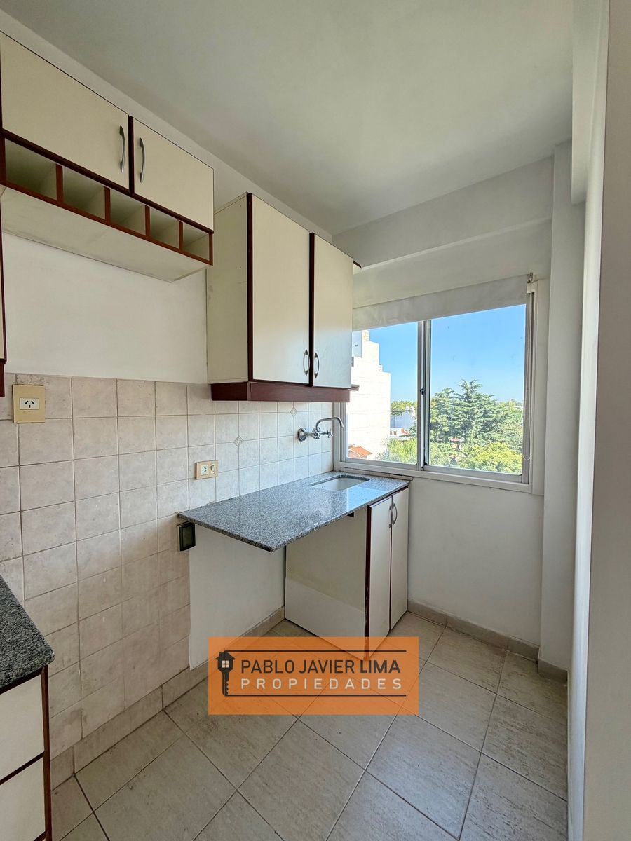 DEPARTAMENTO 2 AMB - COCHERA - CASEROS NORTE - TRES DE FEBRERO - 5