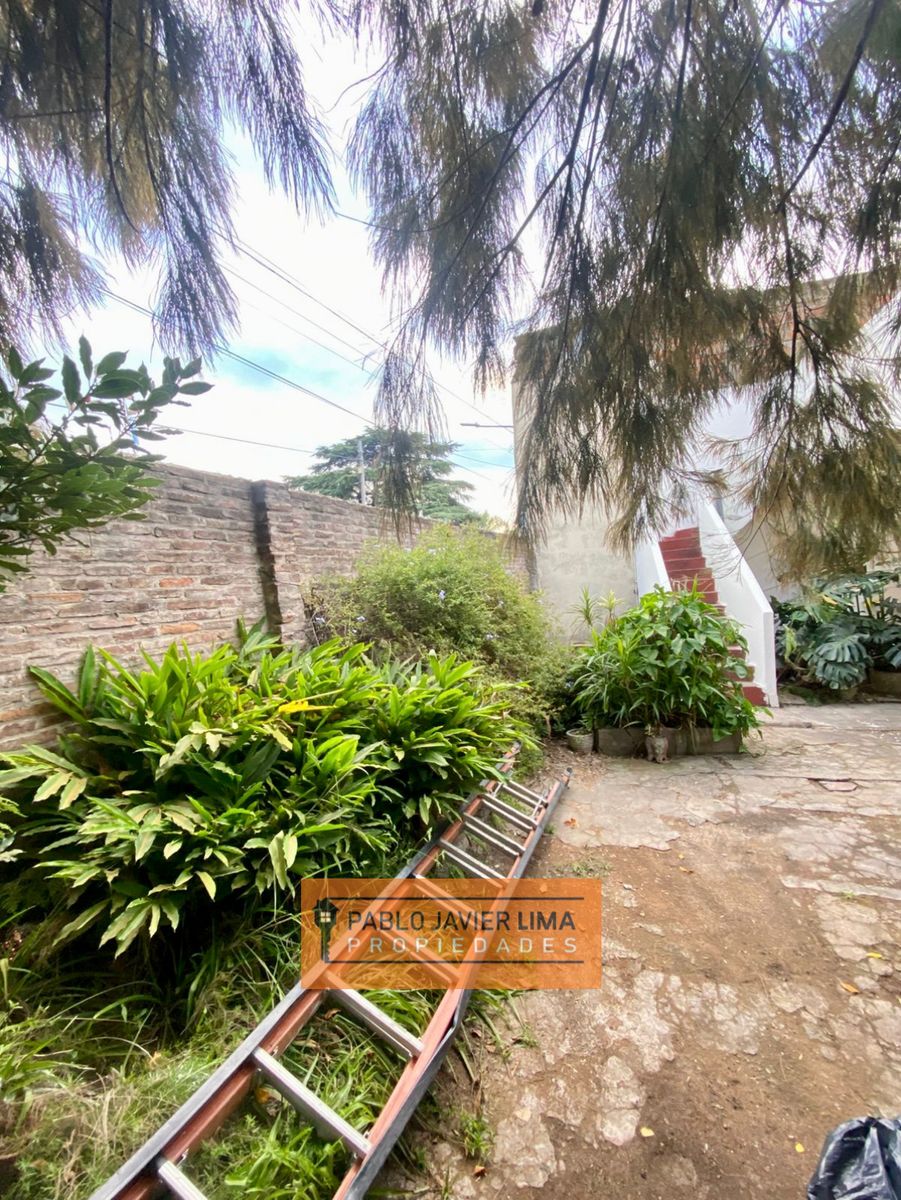 CASA 2 AMB - CASEROS - TRES DE FEBRERO - 21