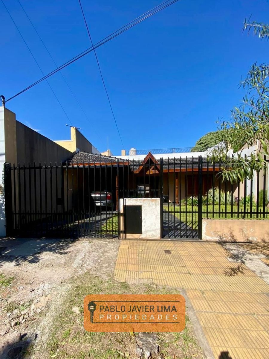 CASA 4 AMB - COCHERA - EL PALOMAR - MORON - 1