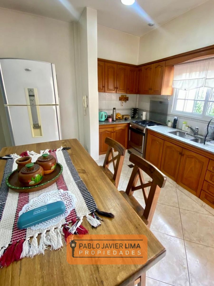 CASA 4 AMB - COCHERA - EL PALOMAR - MORON - 14