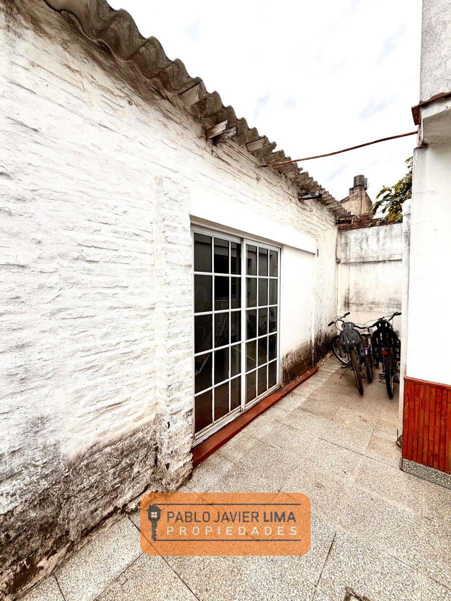 CASA 3 AMB - COCHERA - CASEROS - TRES DE FEBRERO - 13