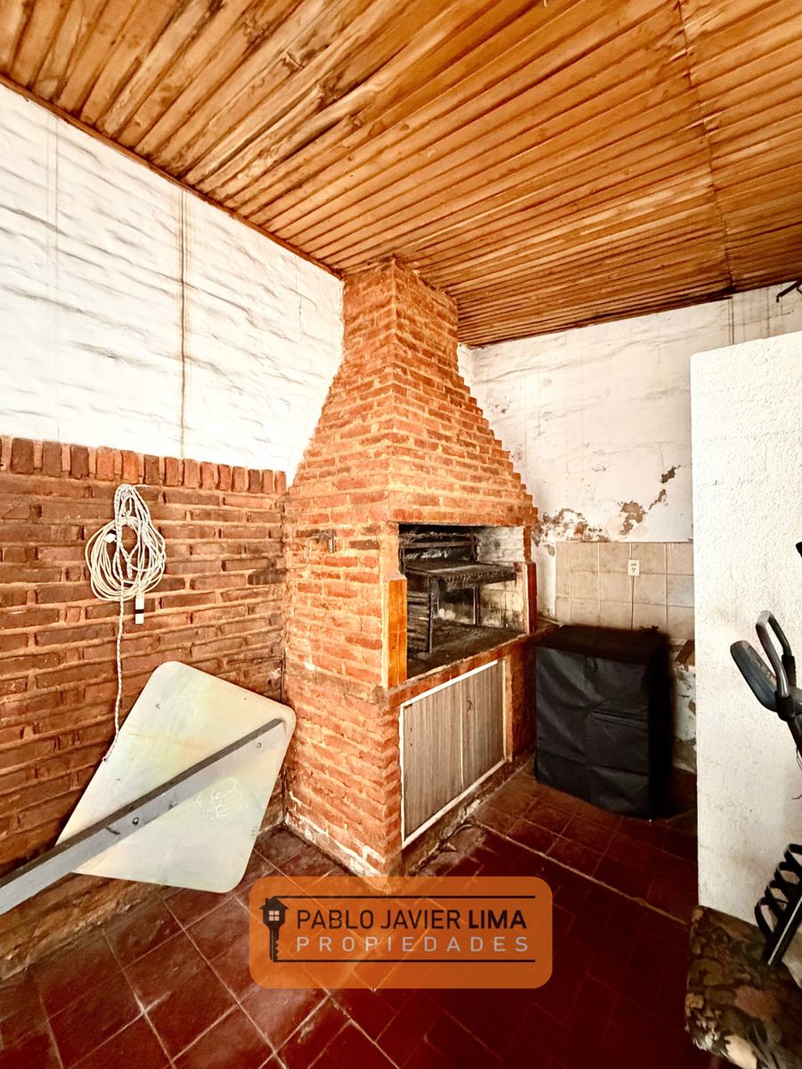CASA 3 AMB - COCHERA - CASEROS - TRES DE FEBRERO - 15