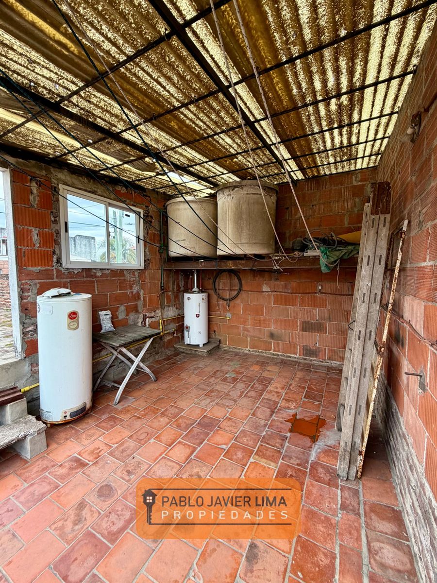 CASA 3 AMB - COCHERA - CASEROS - TRES DE FEBRERO - 19
