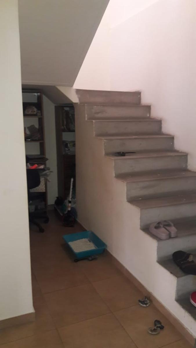Excelente Departamento tipo duplex — foto 2