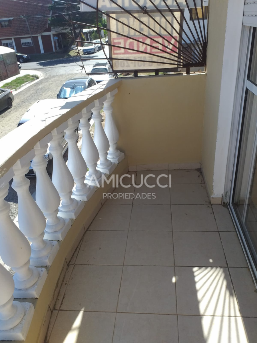 Excelente Duplex En 2 Plantas. Mar Del Tuyu. 3 AMBIENTES — foto 5