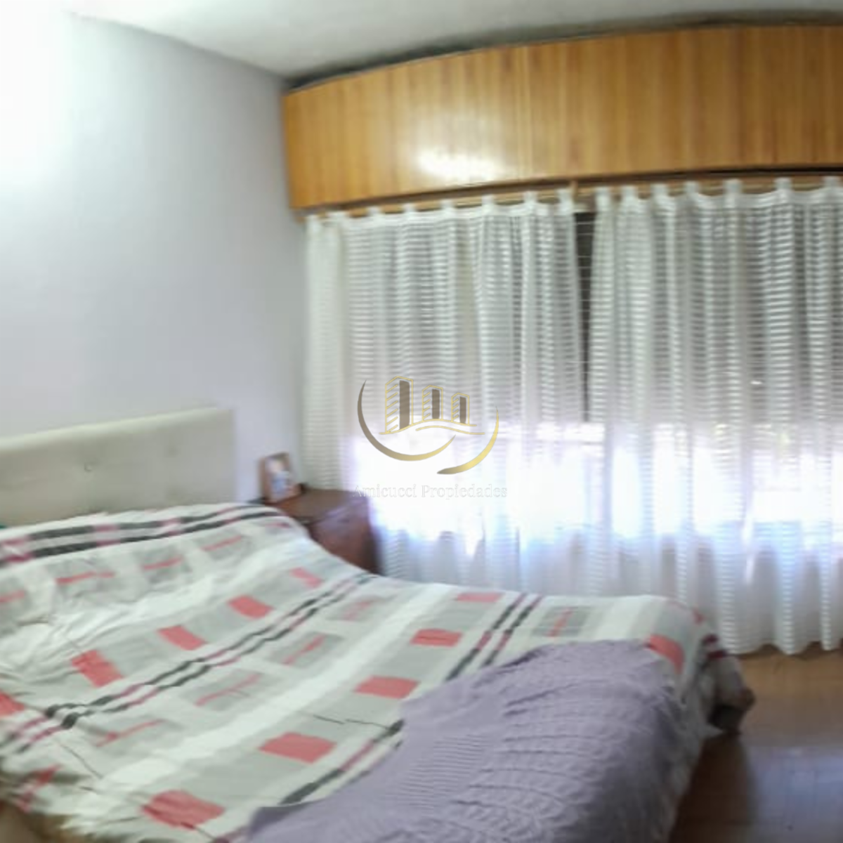 Venta En Block De 3 Locales Comerciales Mas Depto De 3 Ambientes En Excelente Zona De Villa Bosch - 7